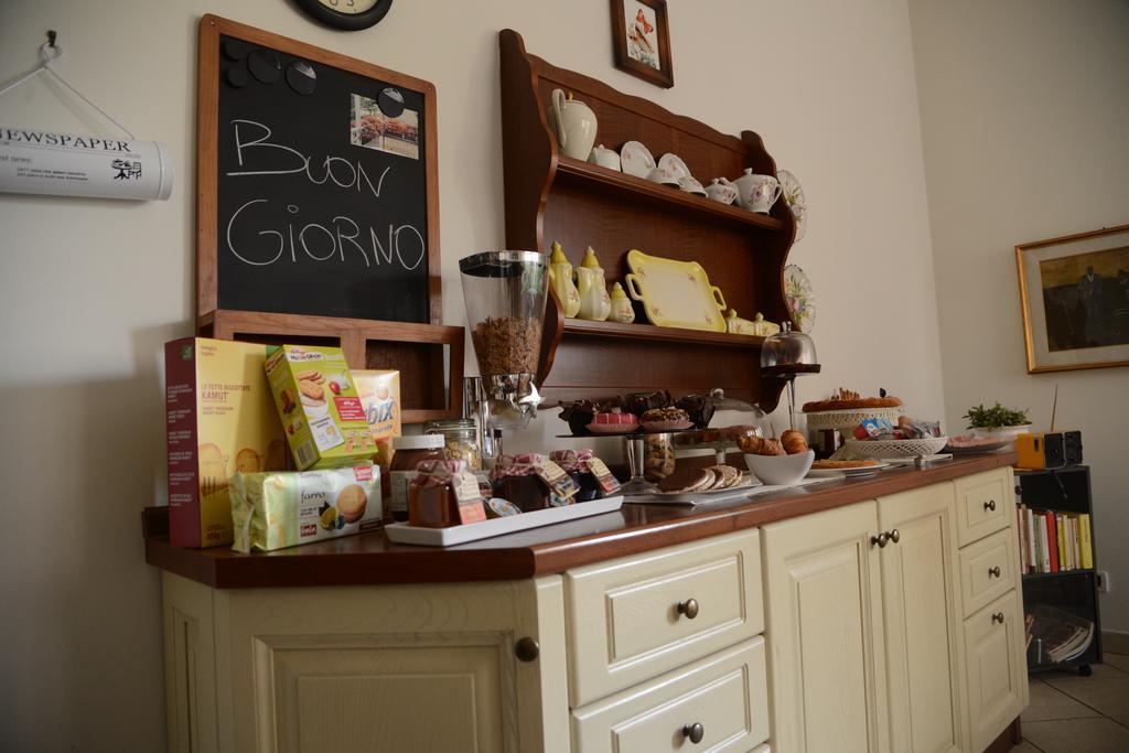 Casa Delle Ortensie Bed & Breakfast Alpignano Eksteriør bilde